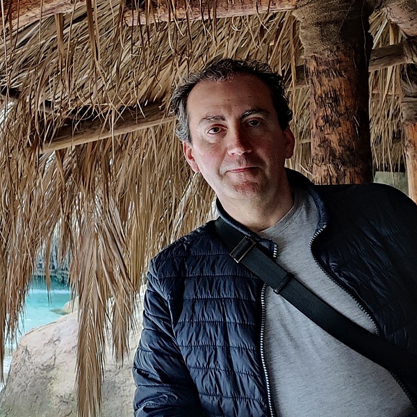 Javier Garrido, autor