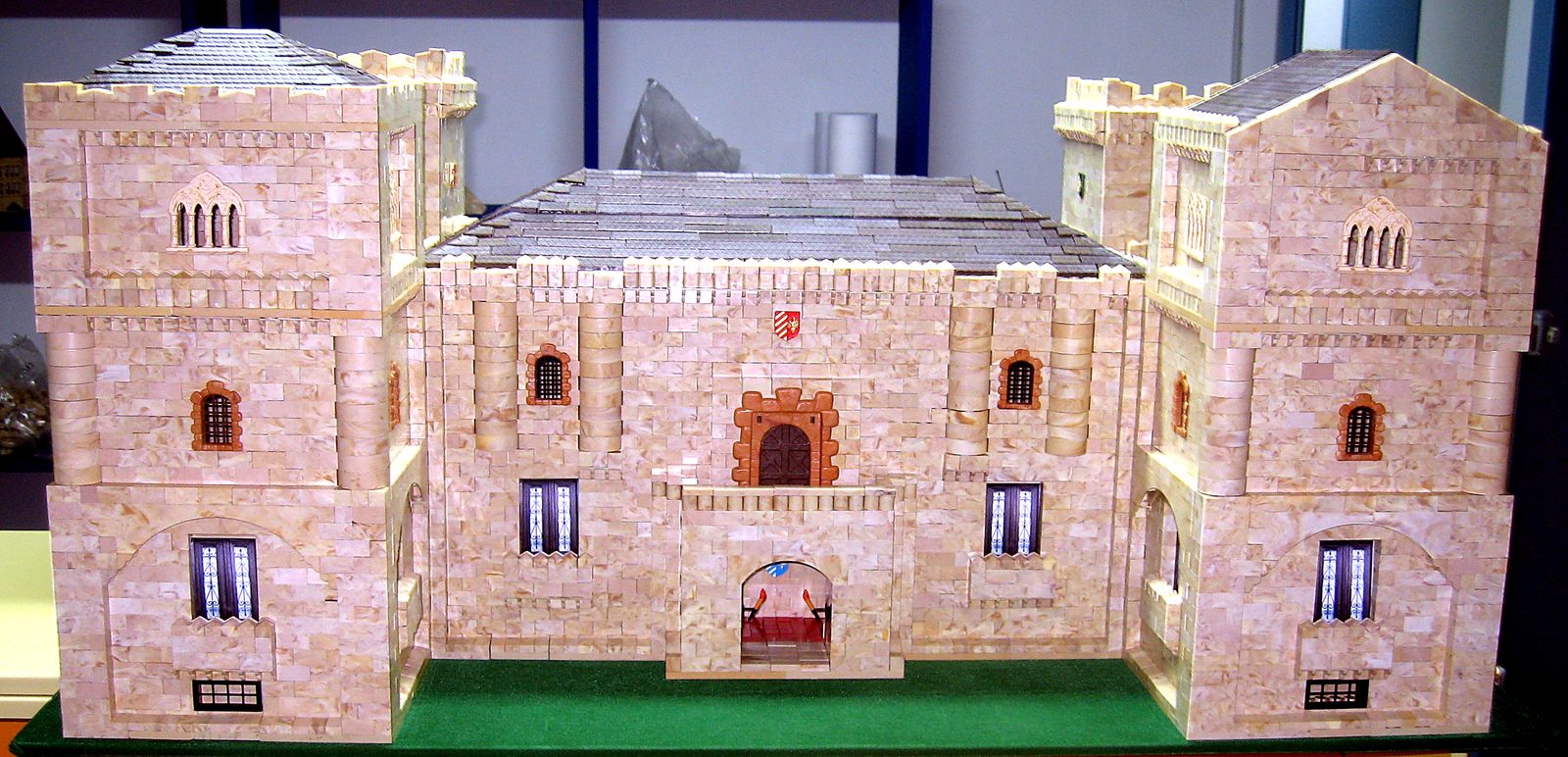 Maqueta del Palacio de Garral construida con el juguete Exin Castillos